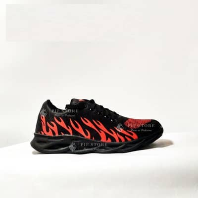Men red flame running joggers Black sneakers