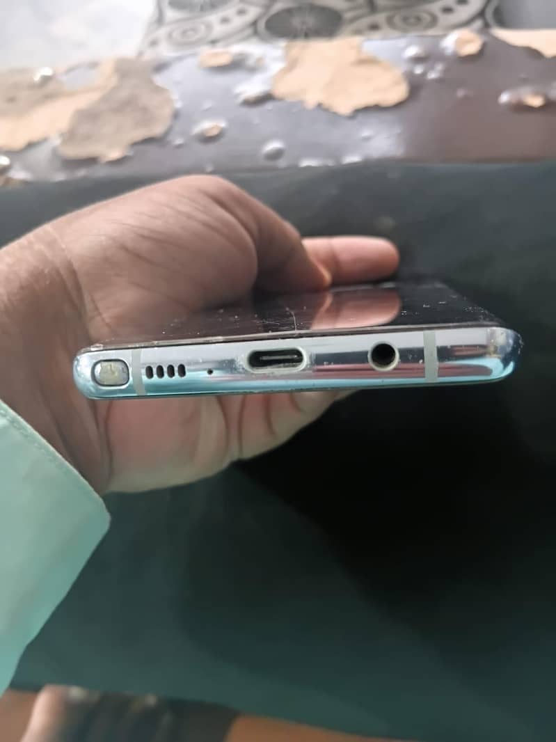 Samsung Mobile Note 8 4