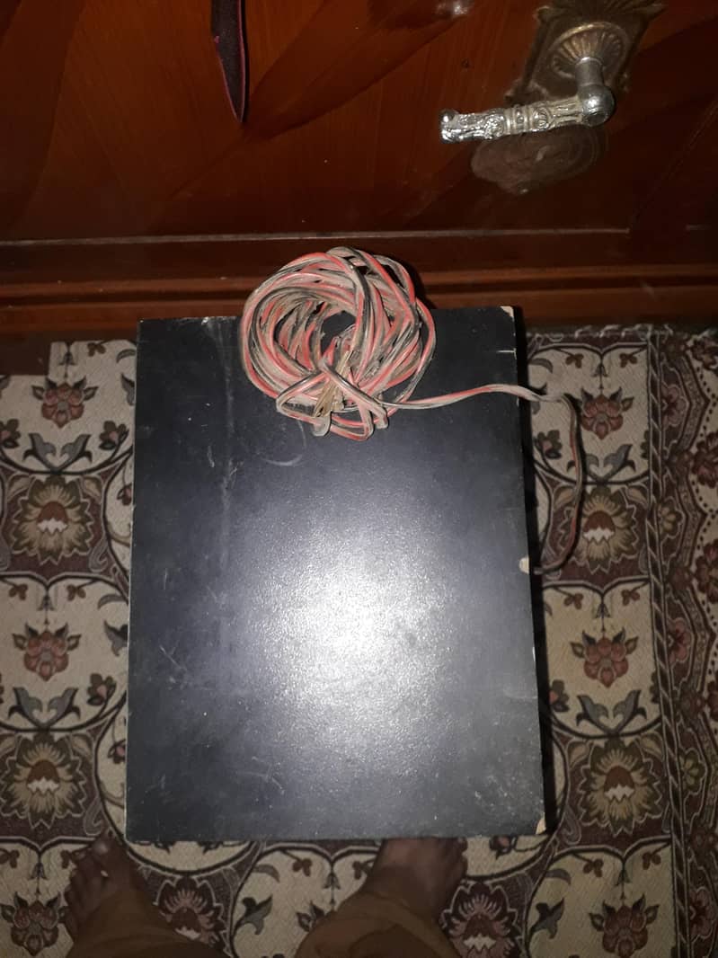 speakers 4