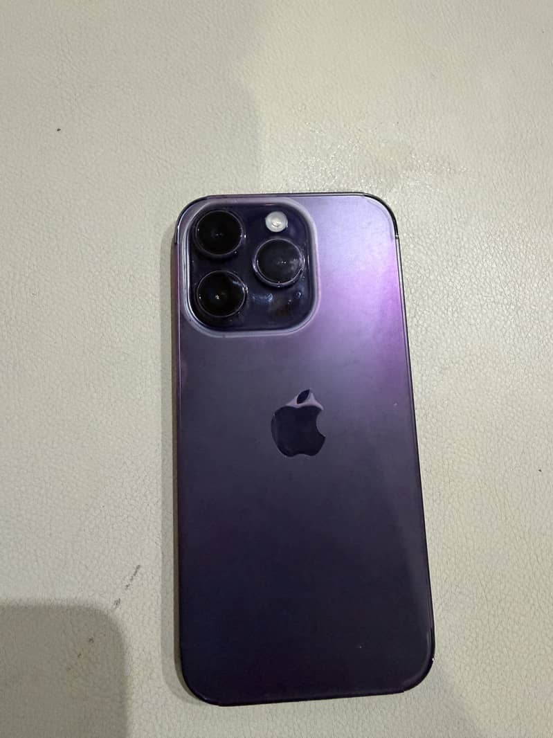 Apple iPhone 14 Pro 0