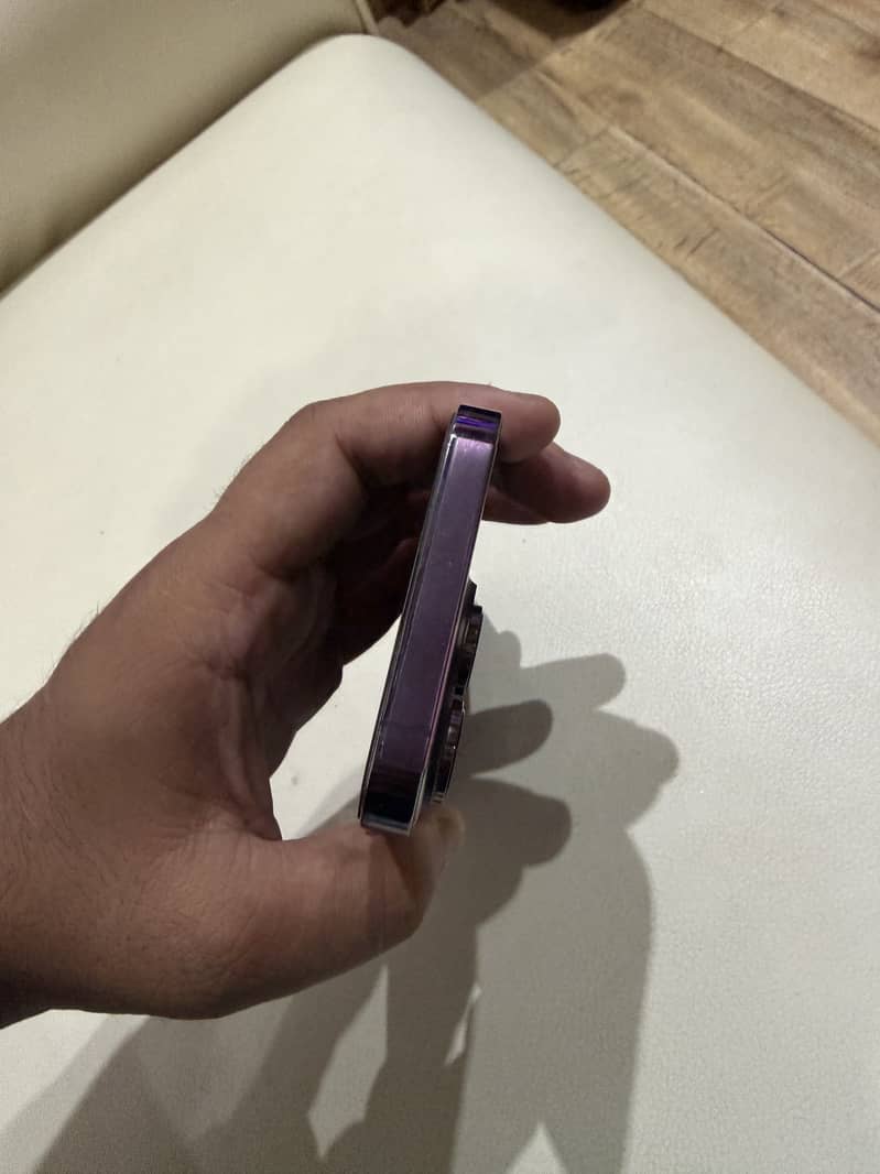 Apple iPhone 14 Pro 4