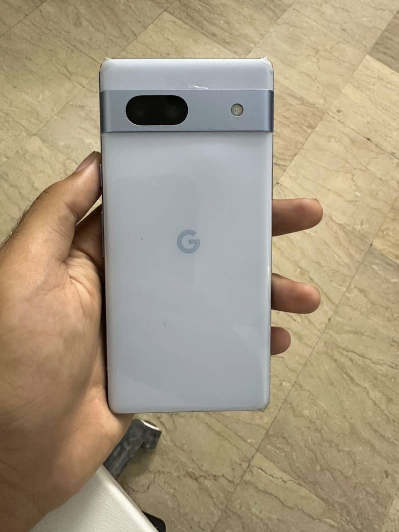 Google Pixel 7a 2