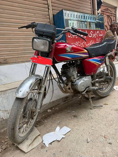 Honda 125 for sale  call 0340 2873822