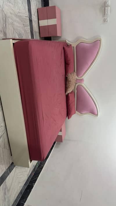 Luxury Master bed with Side tables