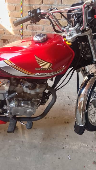 Honda 125 self start khokhar town kokila 03261213280
