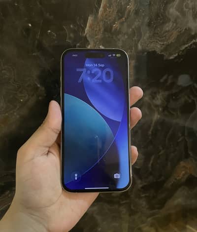 Apple iPhone 15 Pro 256gb Factory unlocked non pta with full sim time