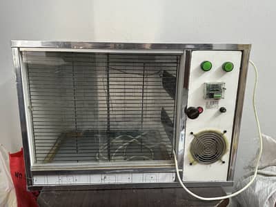 Automatic brooder