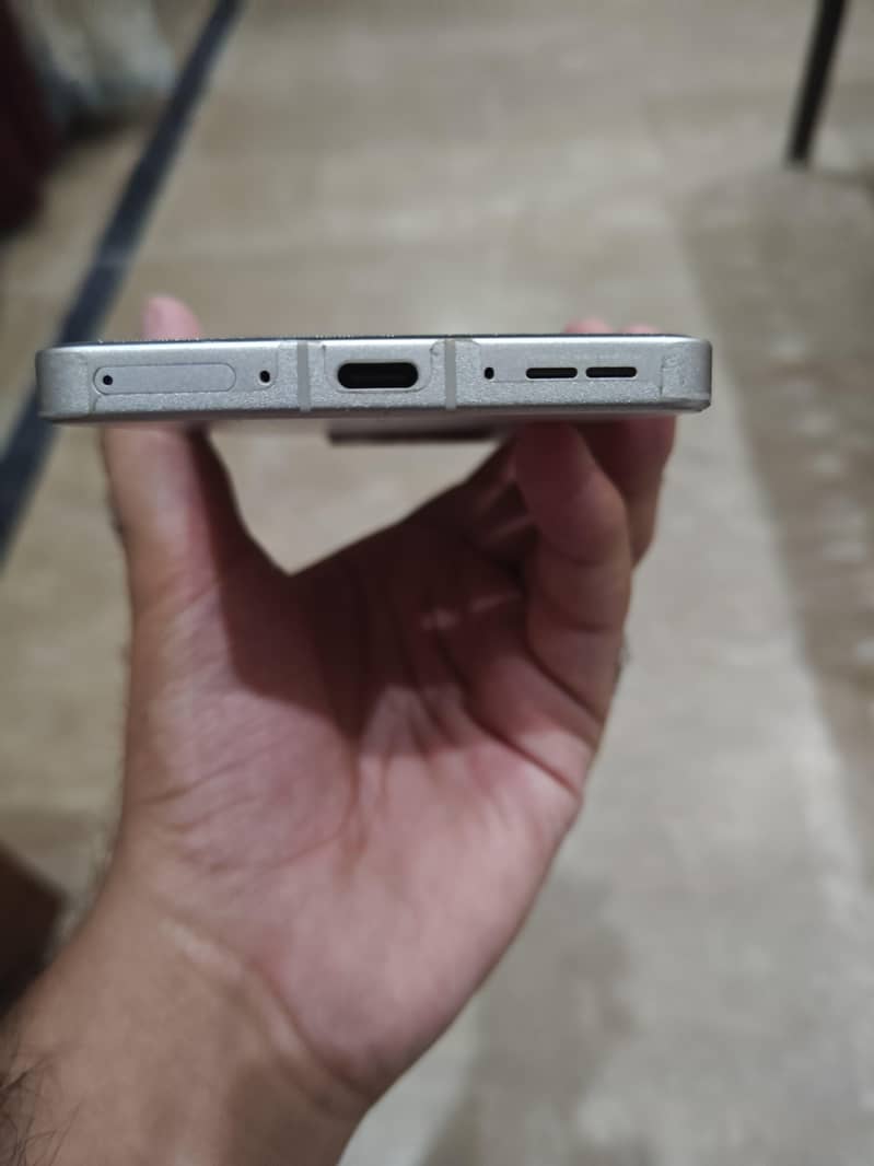 One Plus Ace 5 4