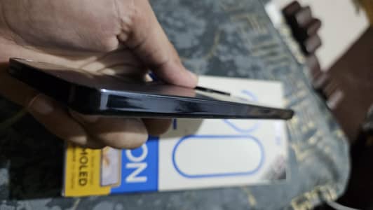 Tecno CAMON 20 with box and charger