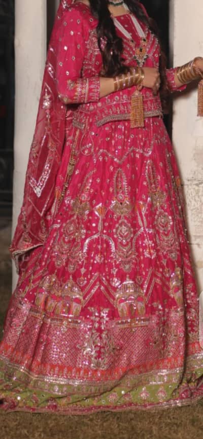 Mehndi lehnga set