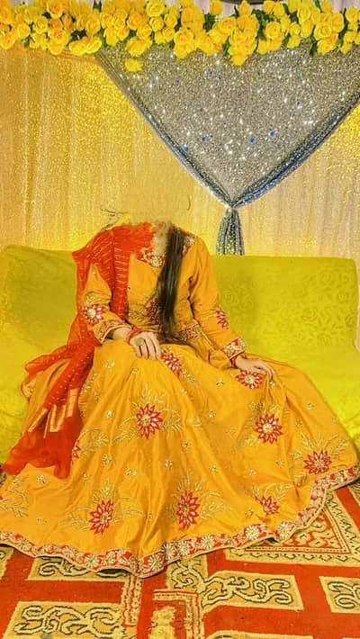 Mehandi lengha