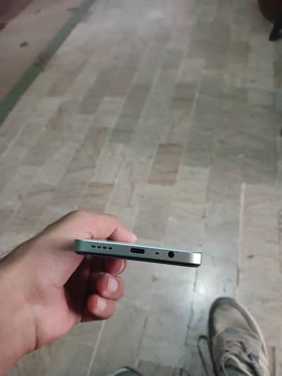 Realme Note 60x urgent sale krna 4or128gb hai warranty remaining