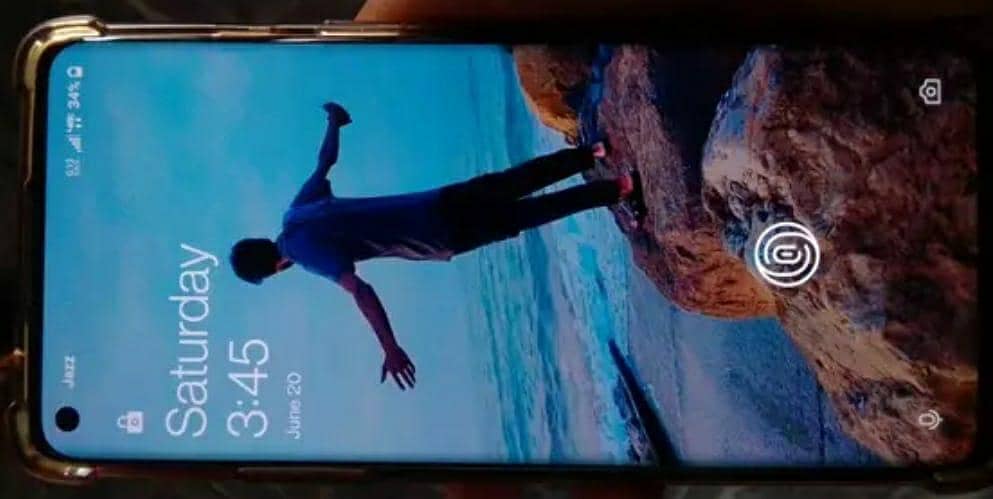 One Plus 8 5G 1
