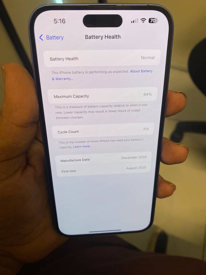 Apple iPhone 16 Plus 4