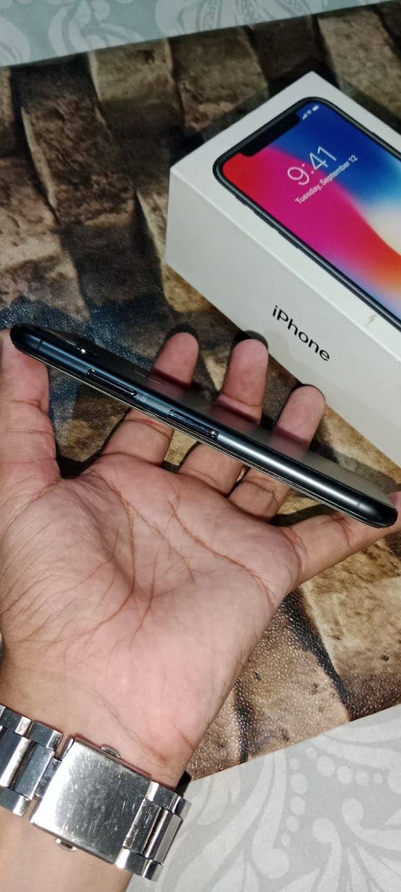Apple iPhone X 1