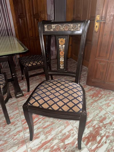 7 handmade wood dinning chairs