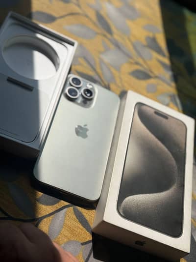Apple iPhone 15 Pro Max