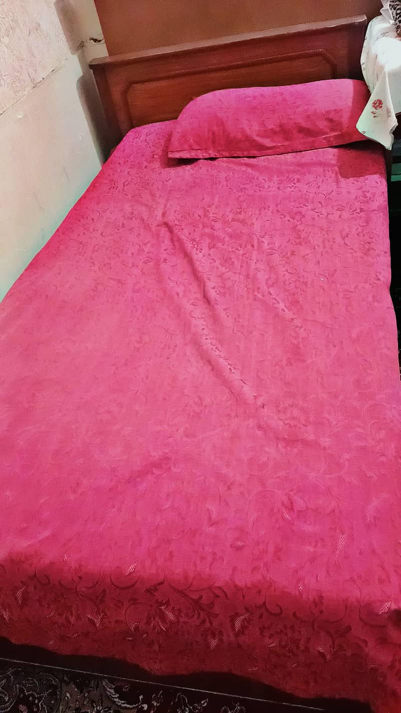 single bed 0