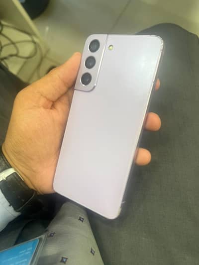 Samsung Mobile S22