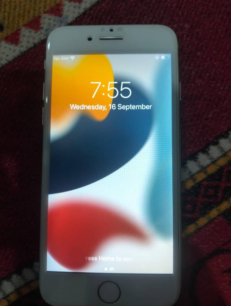 Apple iPhone 7 1