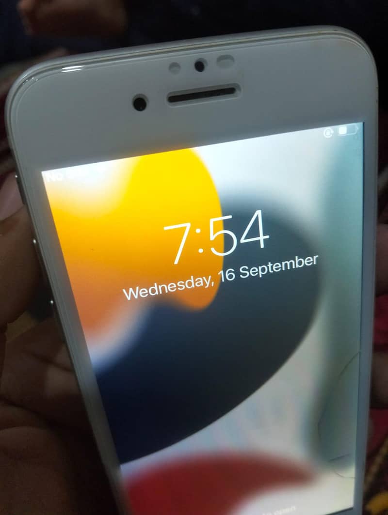 Apple iPhone 7 4
