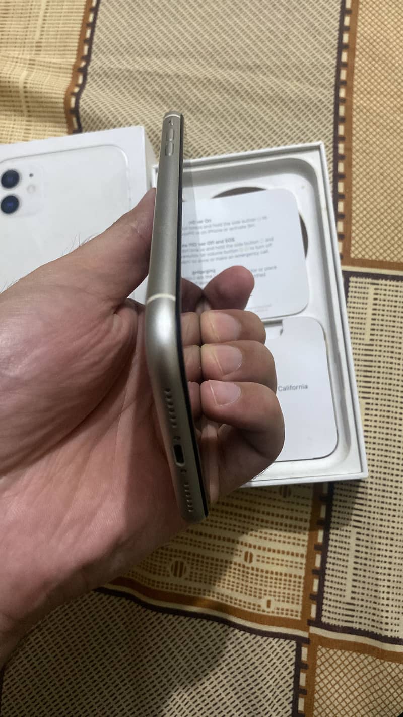 Apple iPhone 11 1