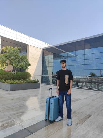 Office boy, house boy,helper,need job age 20 years wah cantt