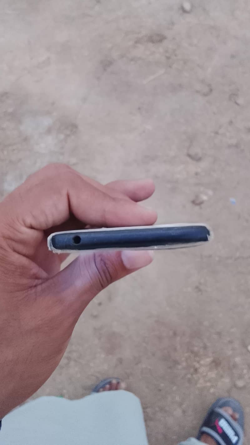 OPPO A37 5