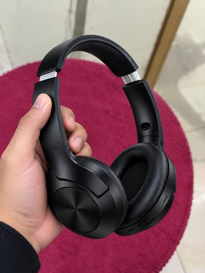 Original Microphone for Sale – Excellent Condition
