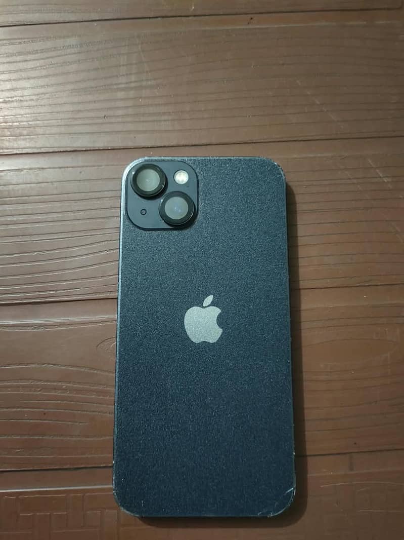Apple iPhone 13 1