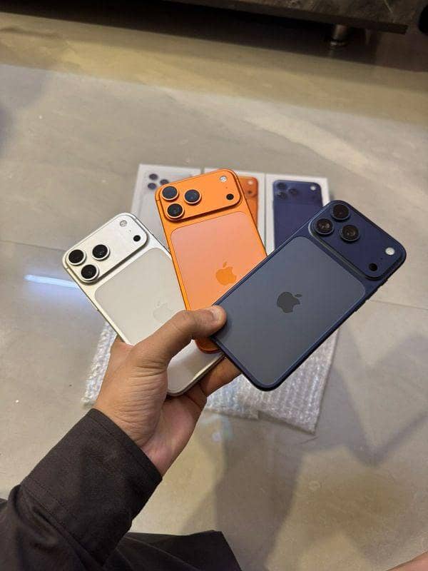 Apple iPhone 17 Pro Max 2