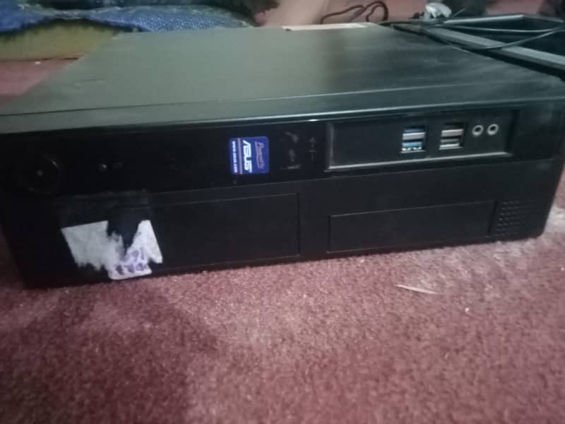 used computer with accessories 6