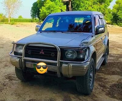 Mitsubishi Pajero Exceed 1991