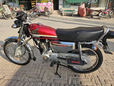 Honda 125 self start special edition