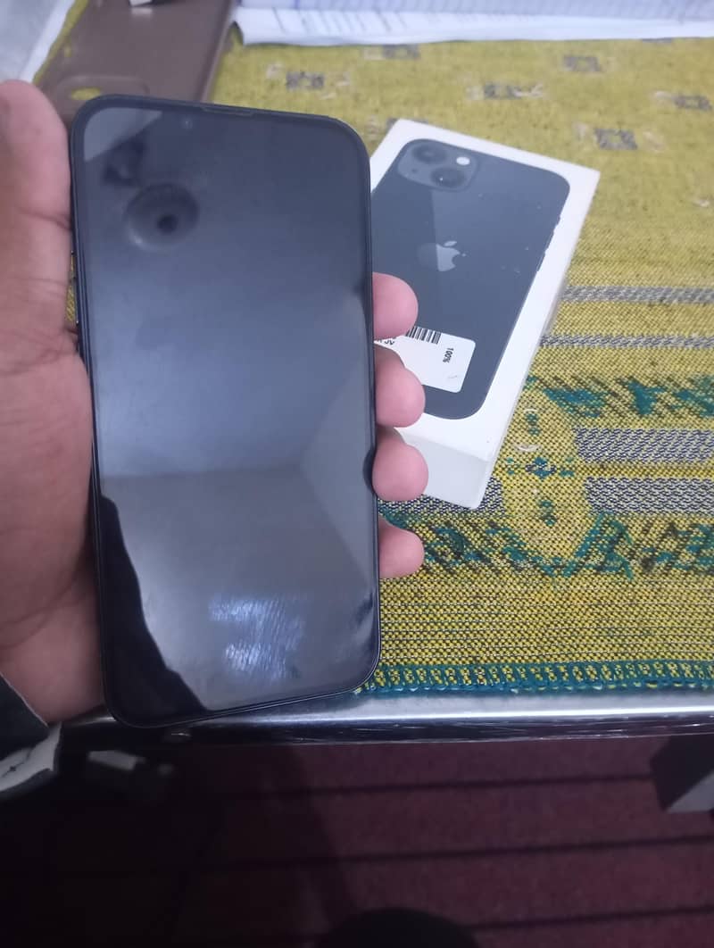 Apple iPhone 13 5