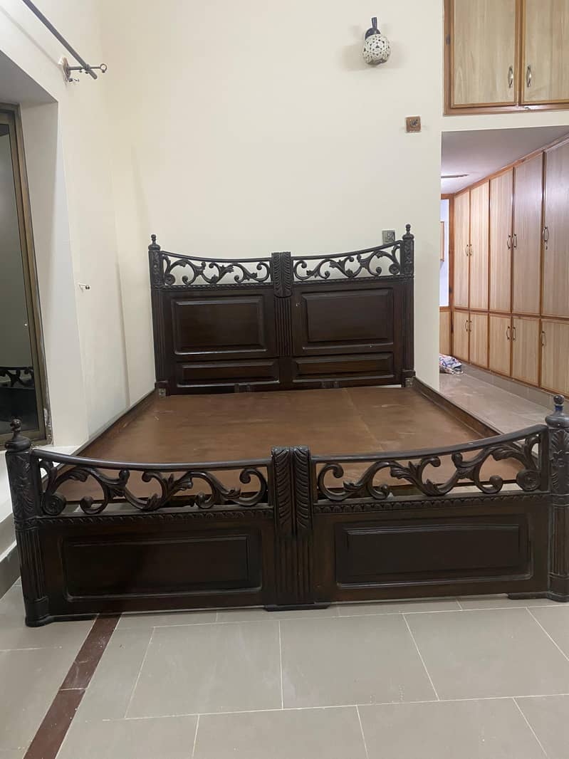 seeling a bed 3