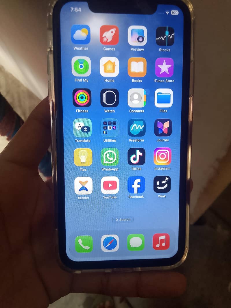 Apple iPhone 11 1