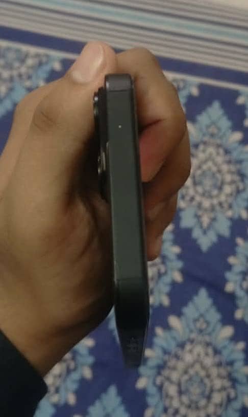 Apple iPhone 14 1