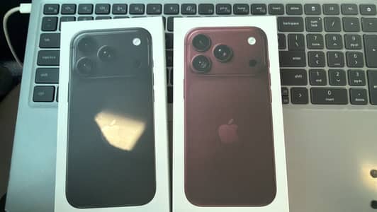 Iphone 18 pro 256 gb burgendy & black