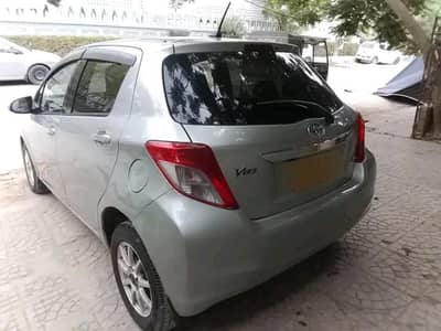 Toyota Vitz 2011