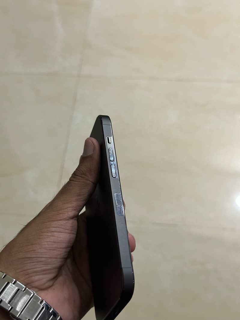 Apple iPhone 14 Pro 1