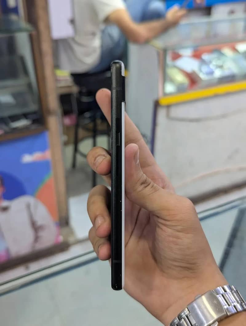 Google Pixel 6a 2