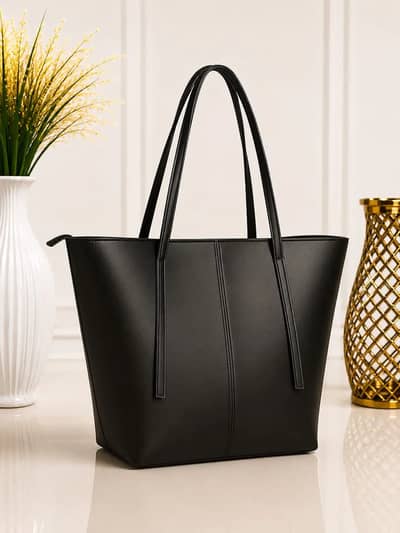 Leather Plain Shoulder Bag