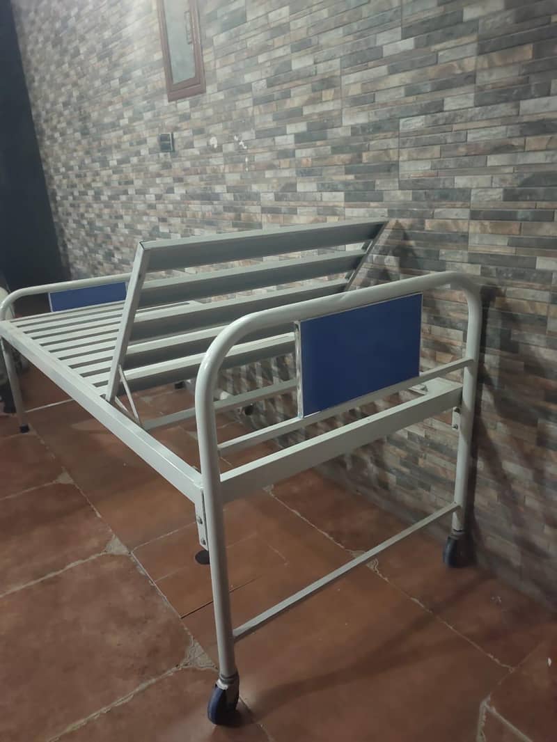 patient bed 4
