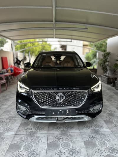 MG HS 2021