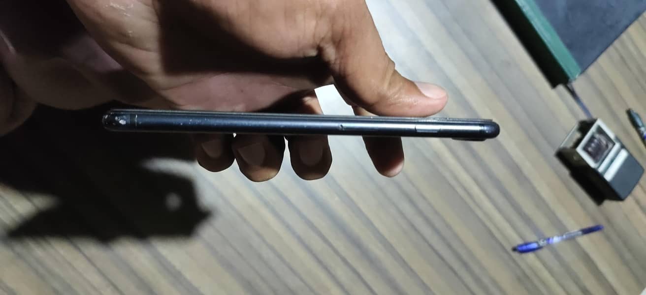 Apple iPhone 7 Plus 4