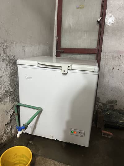 Haier Deep/chest freezer