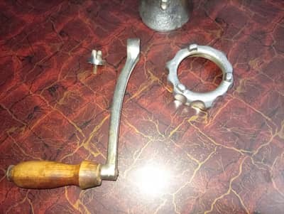 manual qeema machine Holland ki 8 no ki only three months ago buy