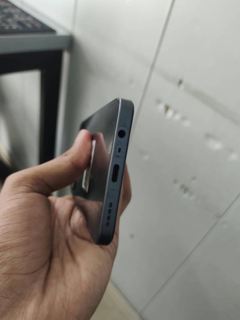 Realme Note 60x 4