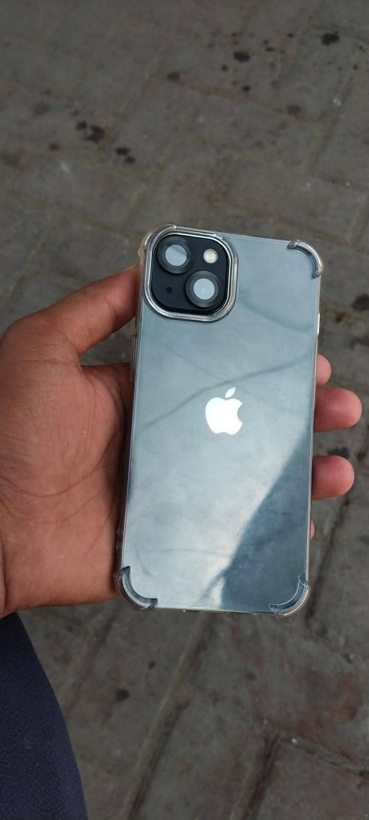 Apple iPhone 13 6
